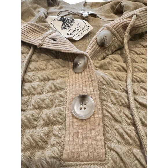 Easel Women's Puffed Textured Hacci Knit Hooded Pullover Top Khaki Large NWT - Picture 7 of 7